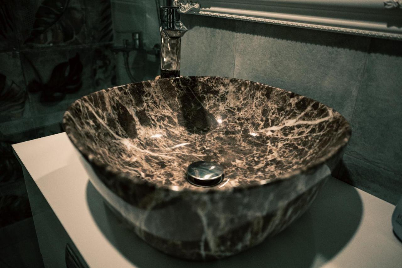 Afi Discret Jacuzzi Lägenhet Bukarest Exteriör bild